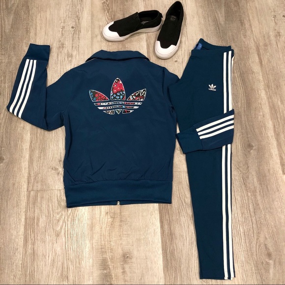 🎁🎁🎁 SOLD 🎁🎁🎁 - Picture 2 of 8